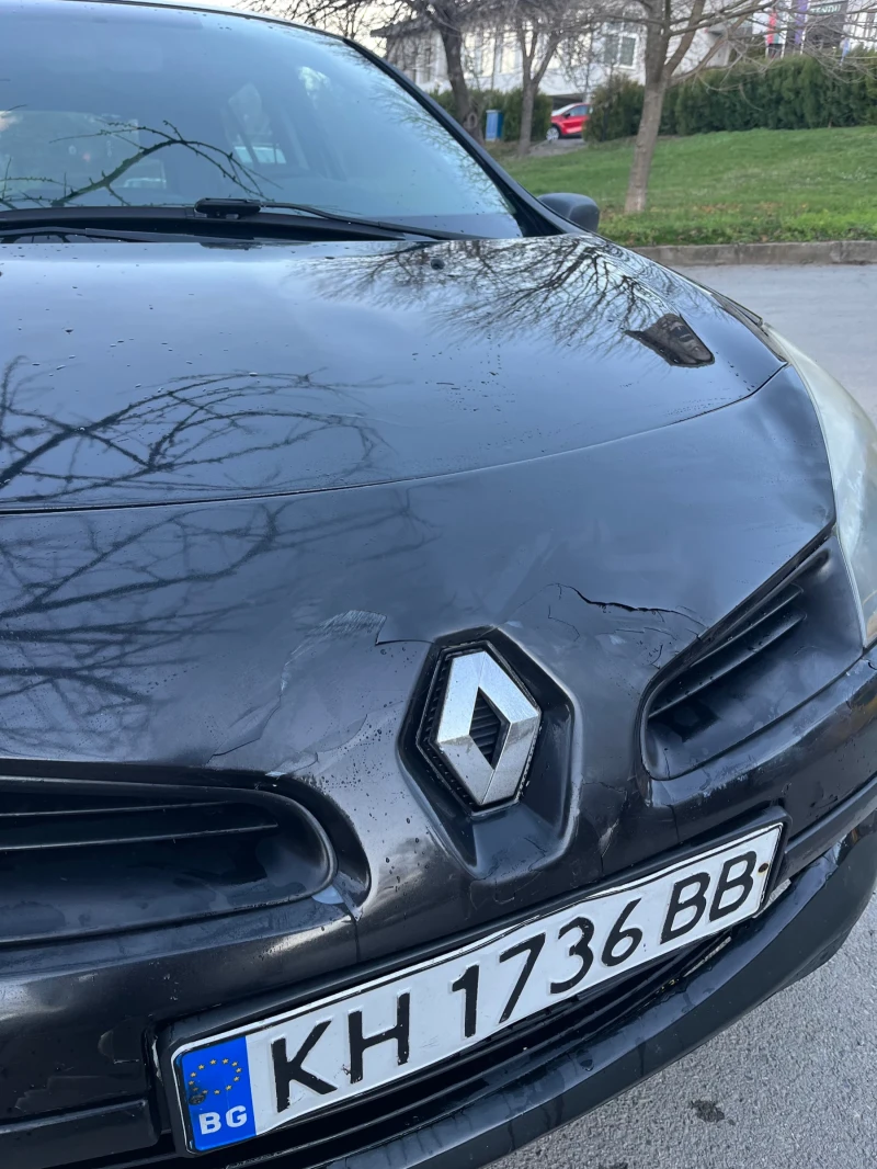 Renault Clio, снимка 6 - Автомобили и джипове - 52789004