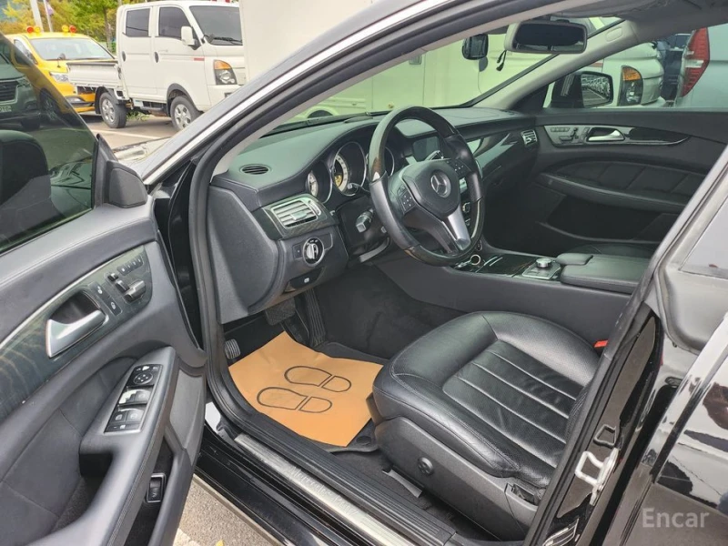 Mercedes-Benz CLS 350, снимка 7 - Автомобили и джипове - 52900150