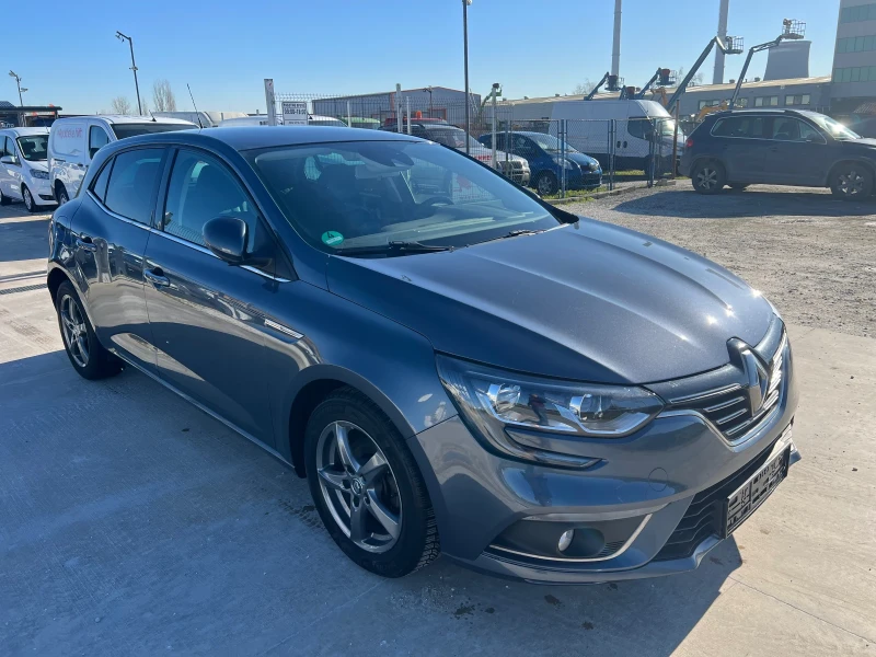 Renault Megane 1.5dci, снимка 3 - Автомобили и джипове - 52965927
