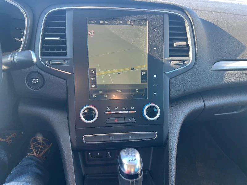 Renault Megane 1.5dci, снимка 13 - Автомобили и джипове - 52965927