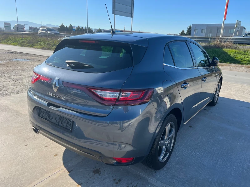 Renault Megane 1.5dci, снимка 5 - Автомобили и джипове - 52965927