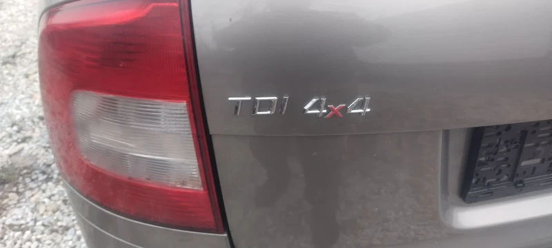 Skoda Octavia 4x4, снимка 5 - Автомобили и джипове - 53029508