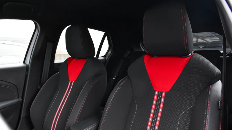 Opel Corsa e-GS Line 50 kWh, снимка 10 - Автомобили и джипове - 53076300