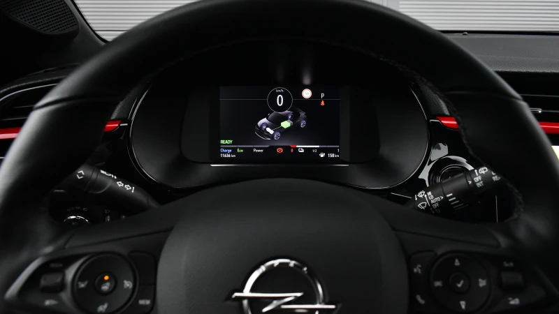 Opel Corsa e-GS Line 50 kWh, снимка 15 - Автомобили и джипове - 53076300