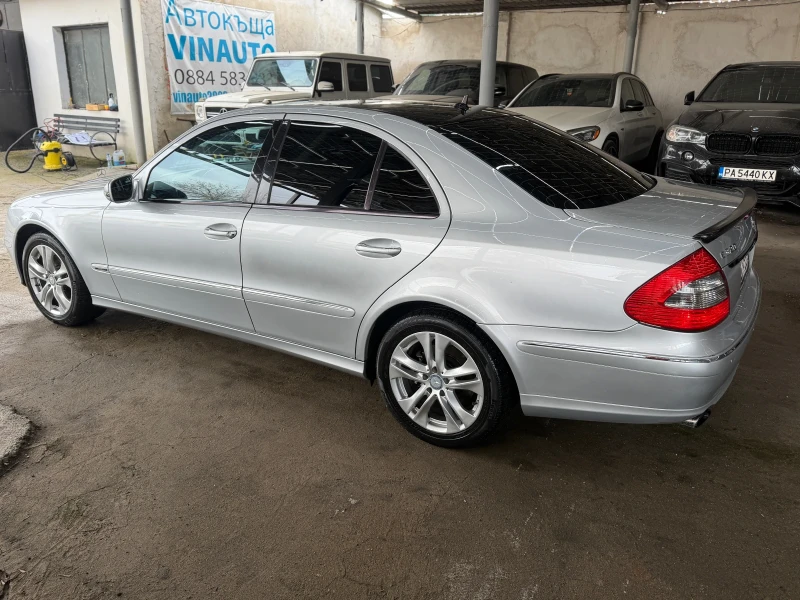 Mercedes-Benz E 280 AVANTGARDE  4 MATIC, снимка 6 - Автомобили и джипове - 53389895
