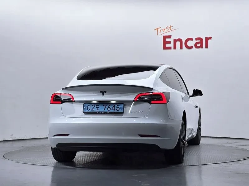 Tesla Model 3 Long-Range Awd, снимка 4 - Автомобили и джипове - 55350601