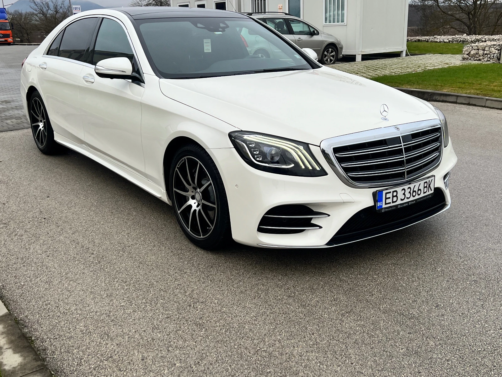 Mercedes-Benz S 400 d L 4M* AMG* Burm* Pano* Multimedia* 360 - изображение 2