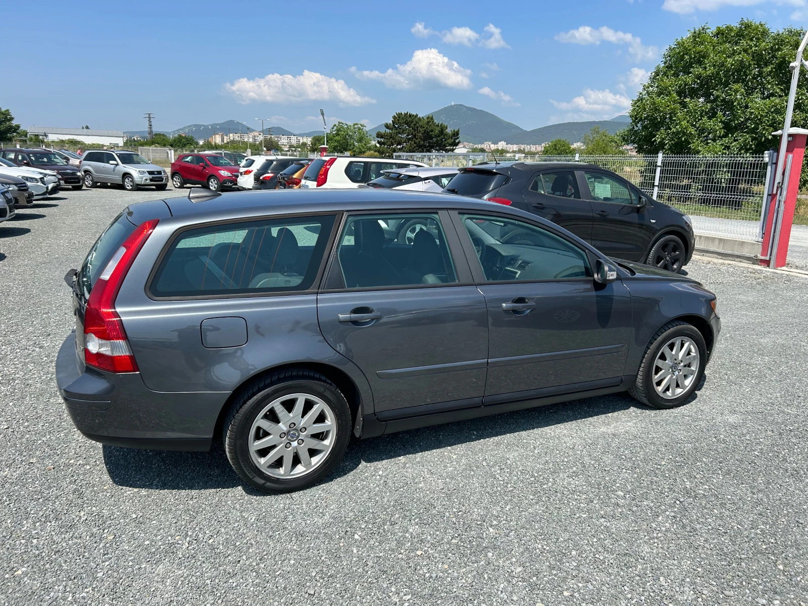 Volvo V50 (КАТО НОВА) - изображение 5