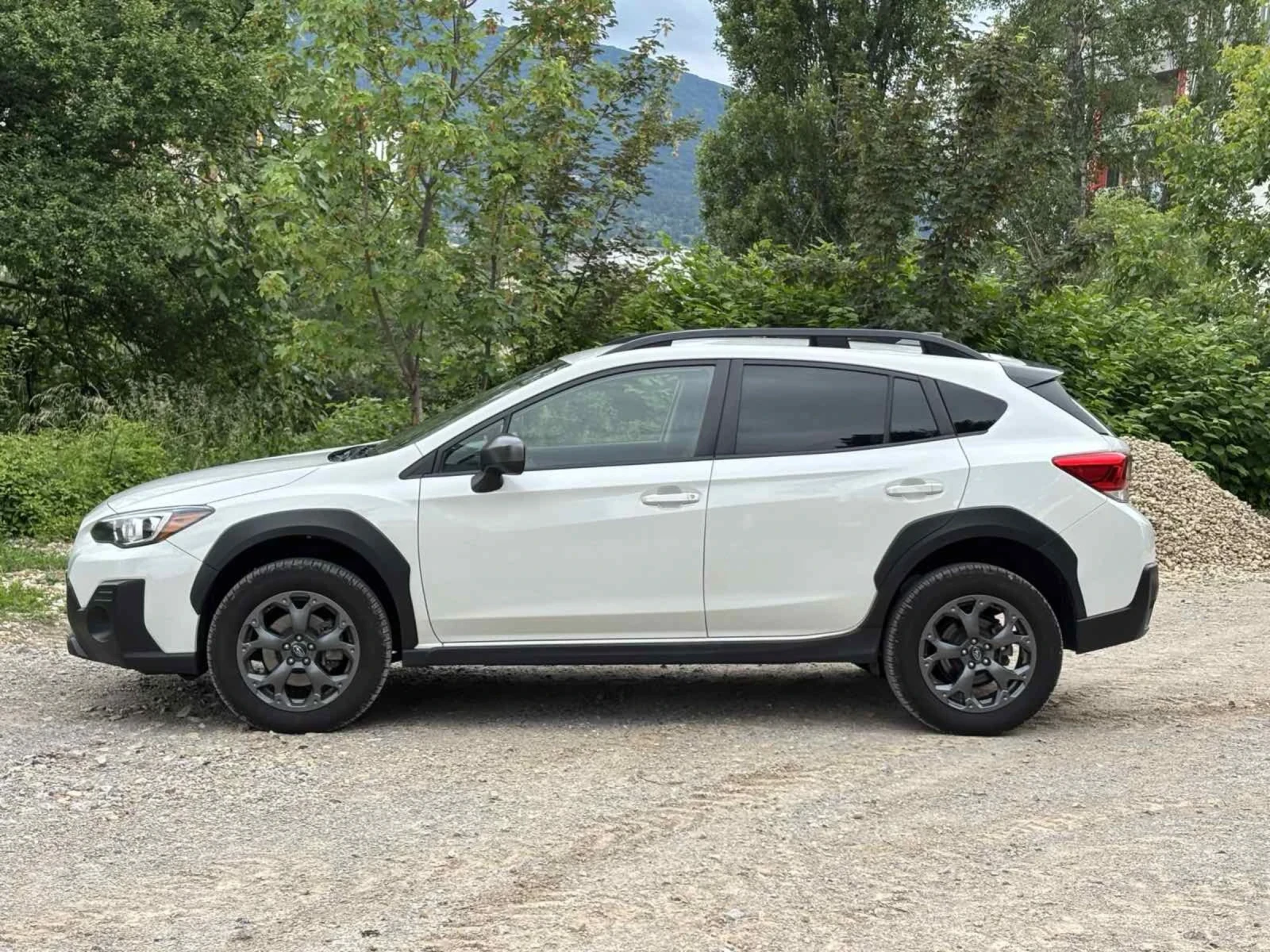 Subaru XV Crosstrek  2, 5   14000км. - изображение 4