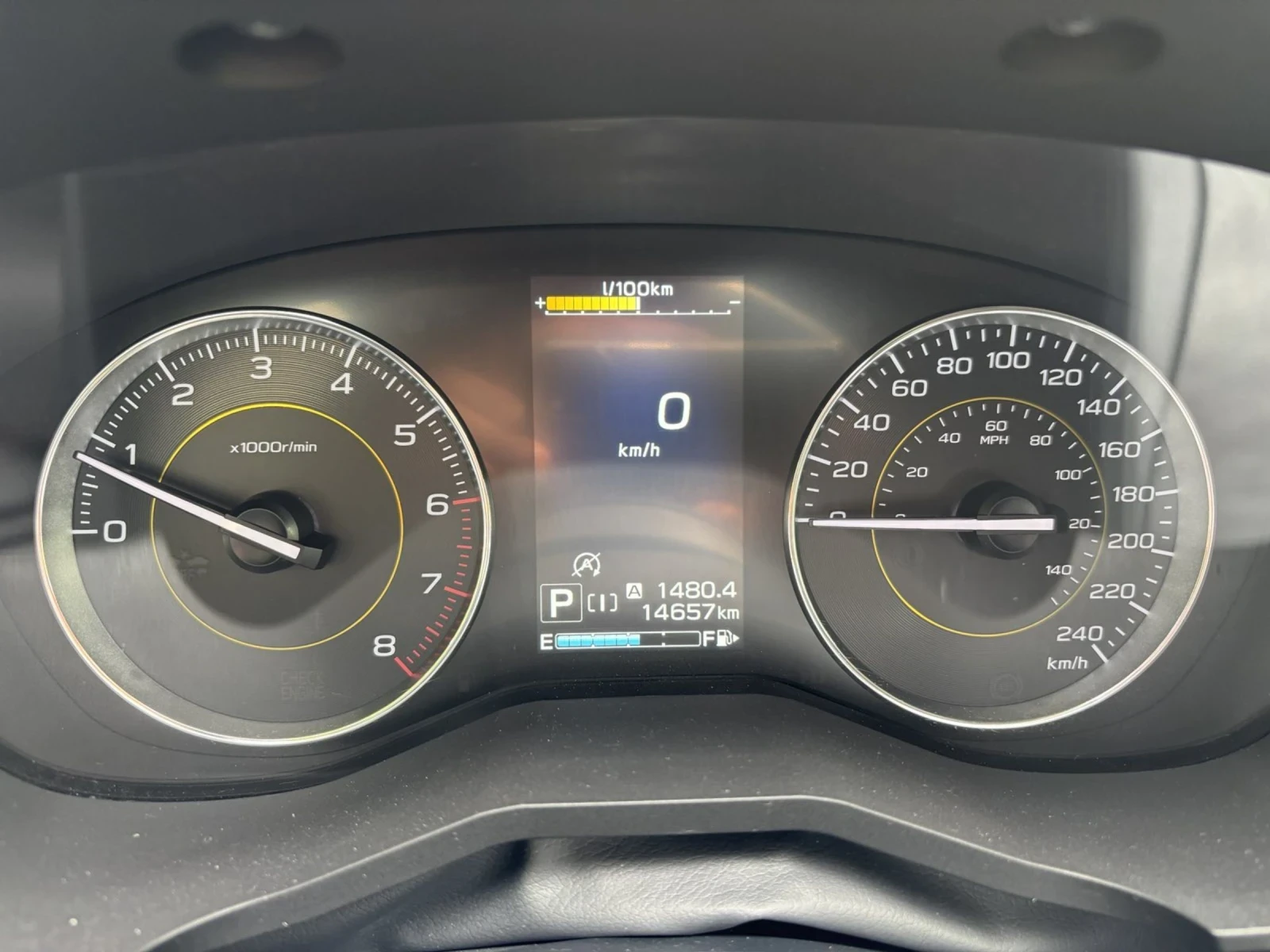 Subaru XV Crosstrek  2, 5   14000км. - изображение 8