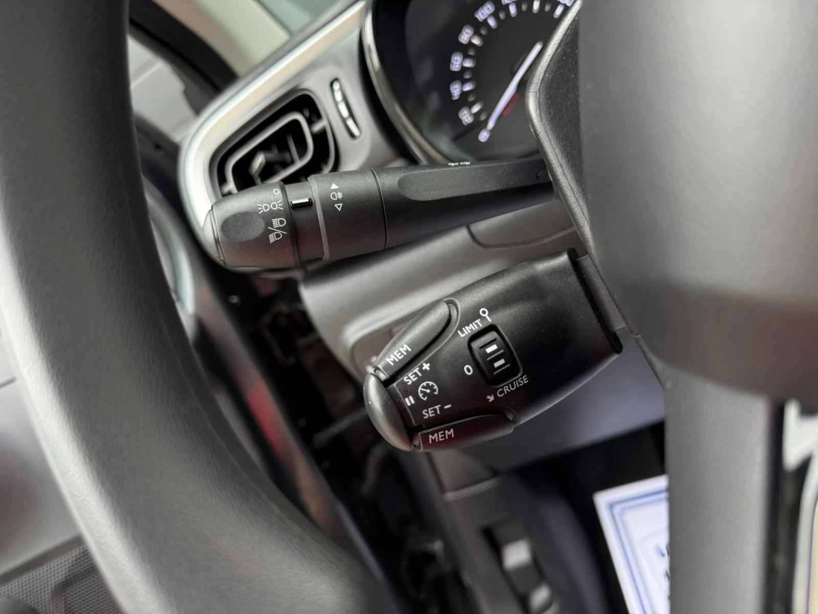 Citroen C3 1.2i * LED* LaneAssist*  | Mobile.bg   14