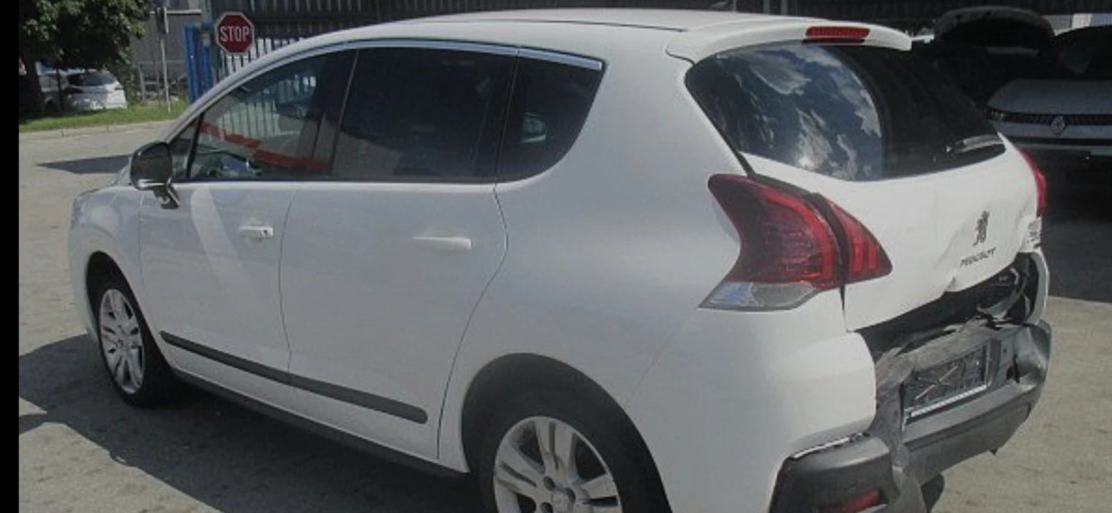 Peugeot 3008 1.6D FACELIFT AVTOMATIK - изображение 4