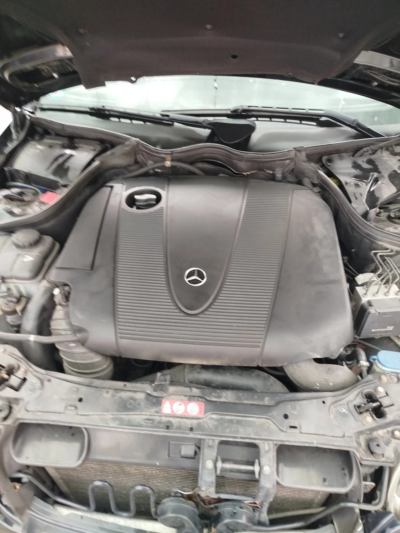 Mercedes-Benz C 220 Комби - изображение 9