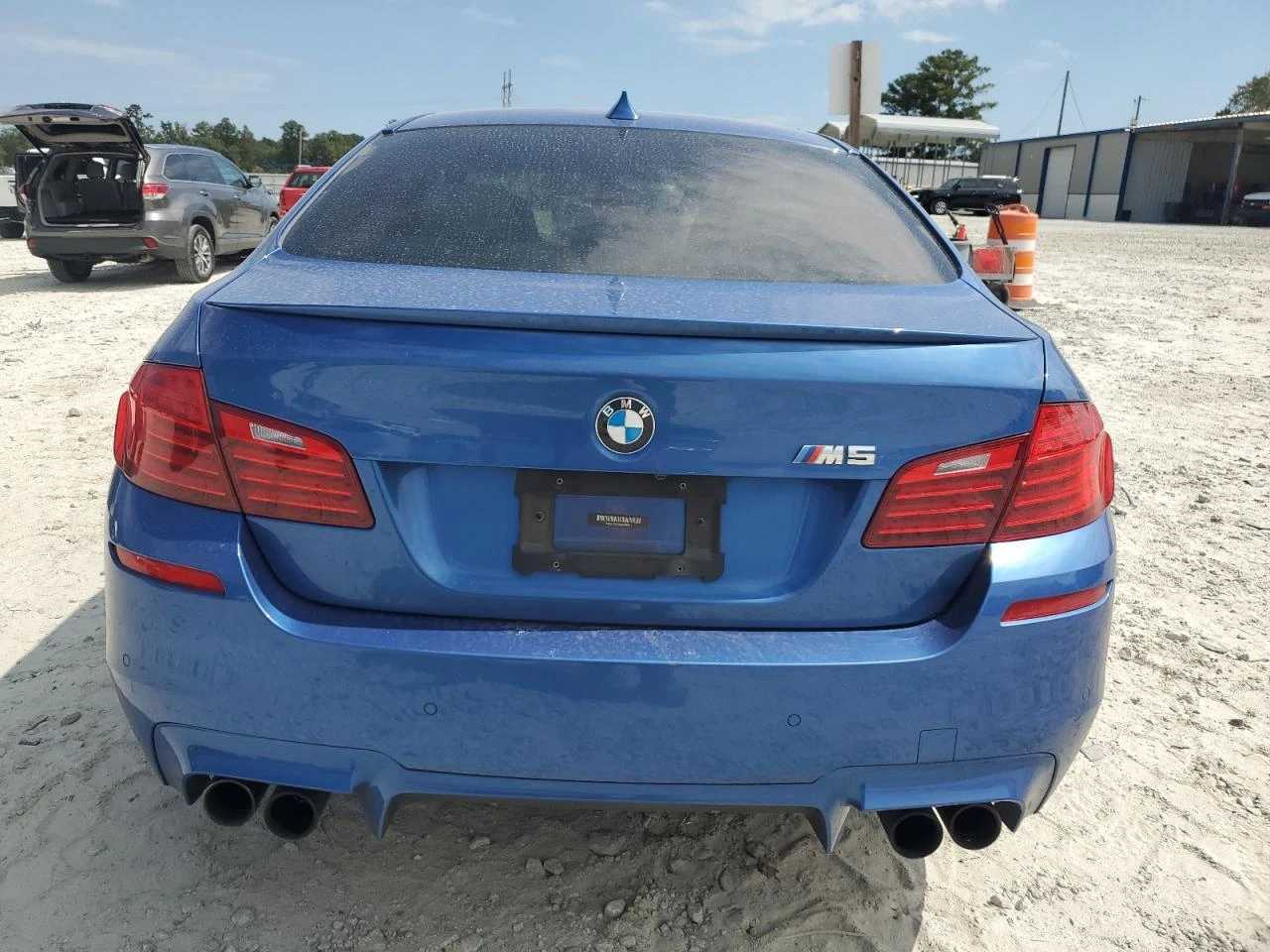 BMW M5 AUTOMATIC * * CARFAX * * АВТО КРЕДИТ * *  - изображение 6