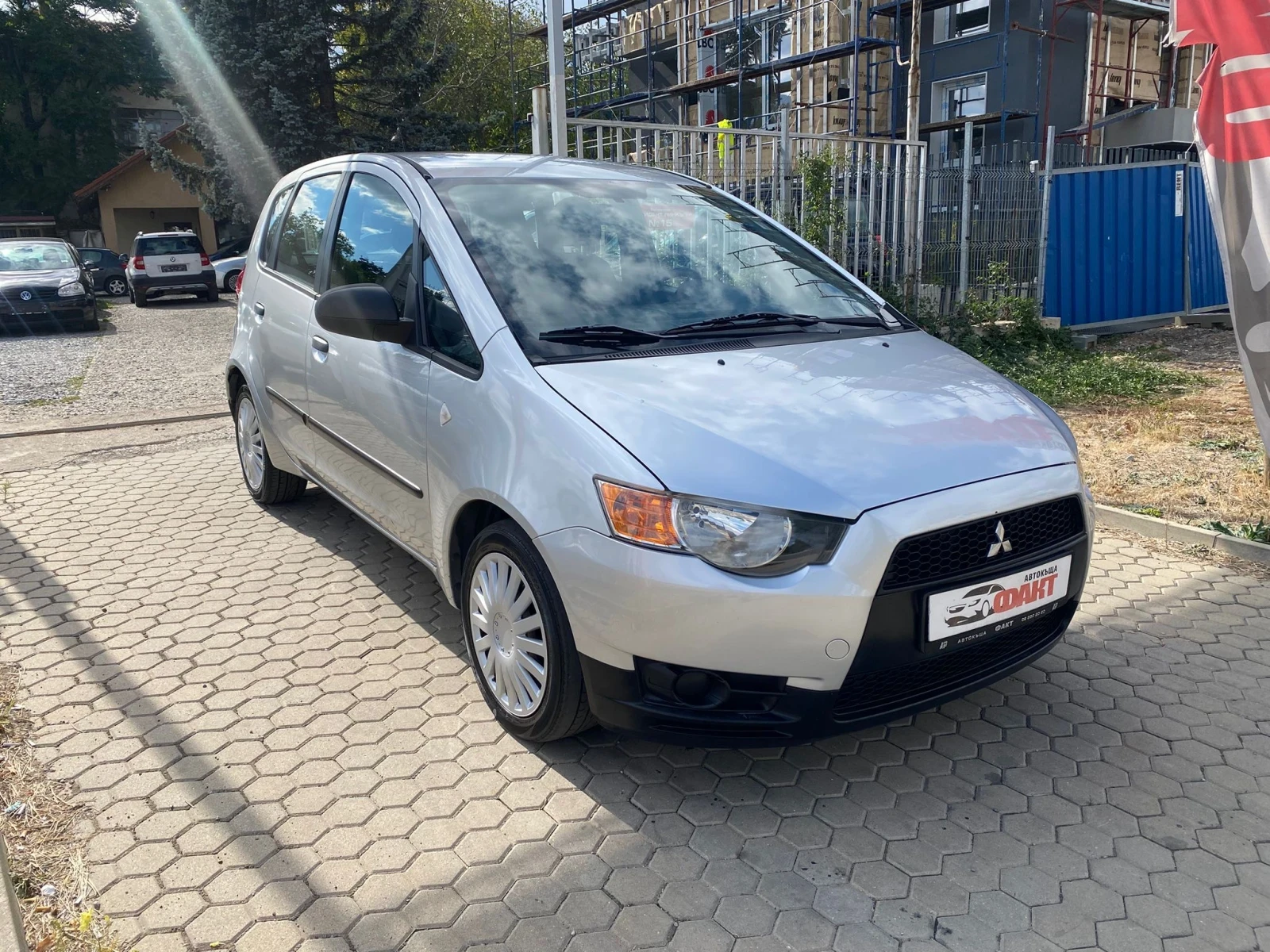Mitsubishi Colt 1.2i/ГАЗ - изображение 3