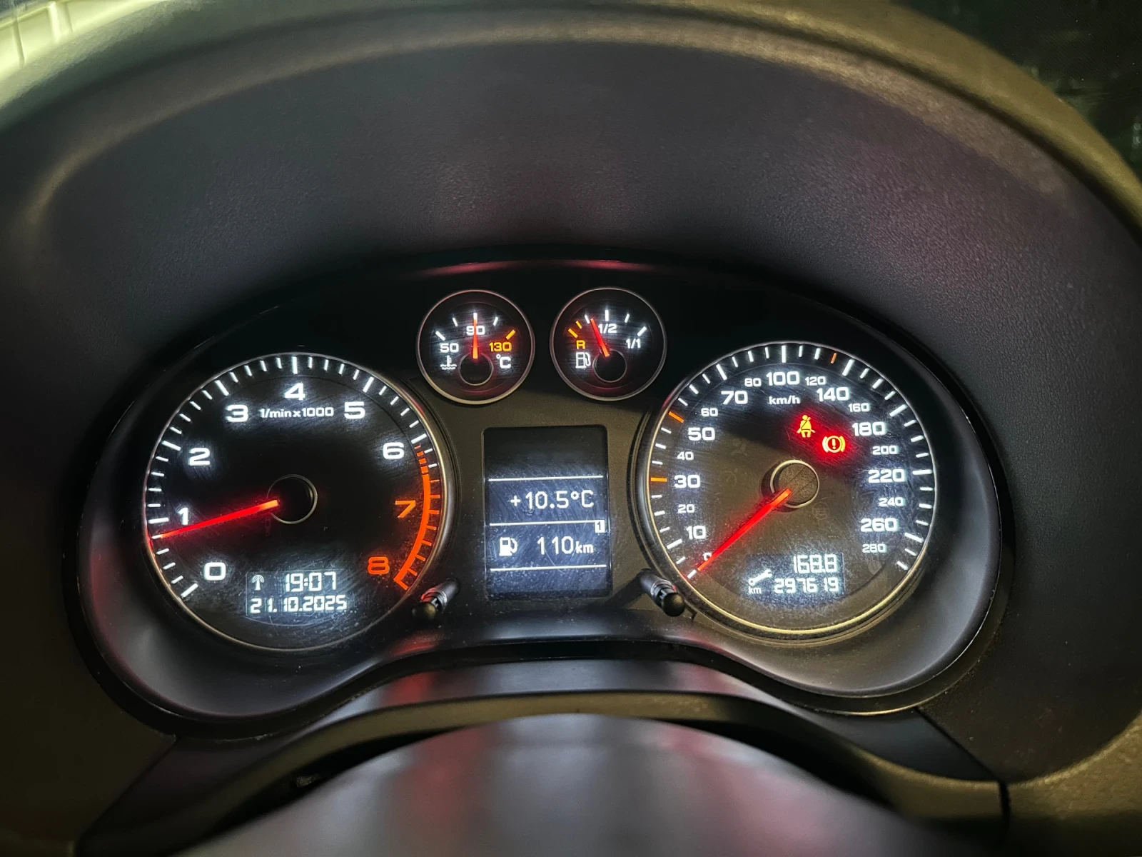 Audi A3 2.0 TFSI Sportback Швейцария | Mobile.bg — изображение 7