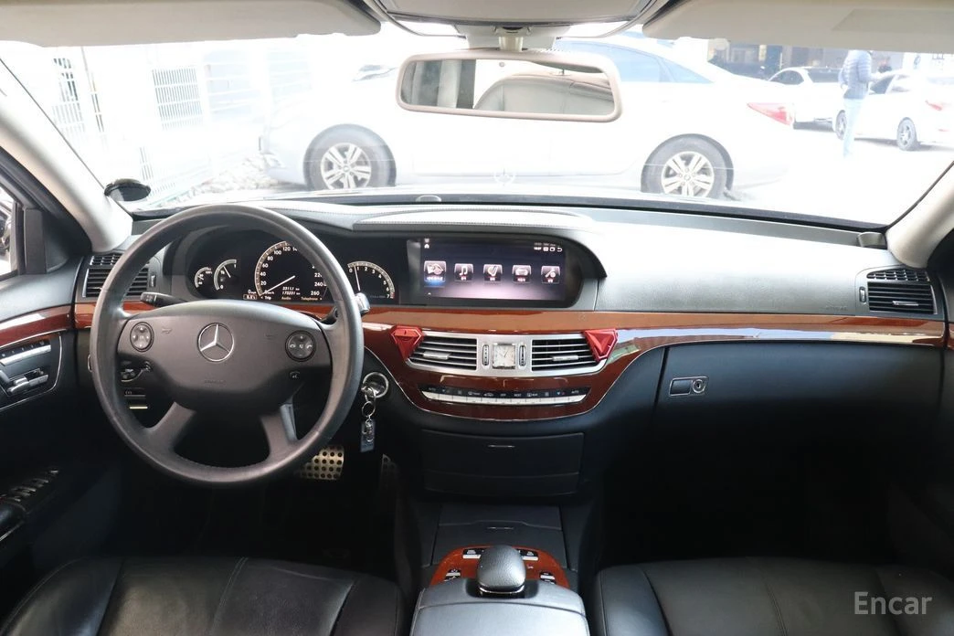 Mercedes-Benz S 350  - изображение 7