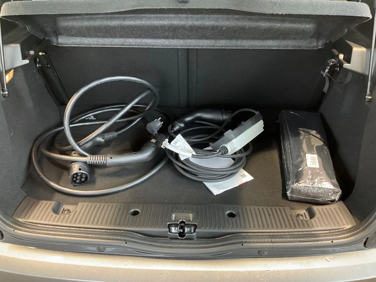 Renault Twingo Vibes, снимка 8 - Автомобили и джипове - 53924493