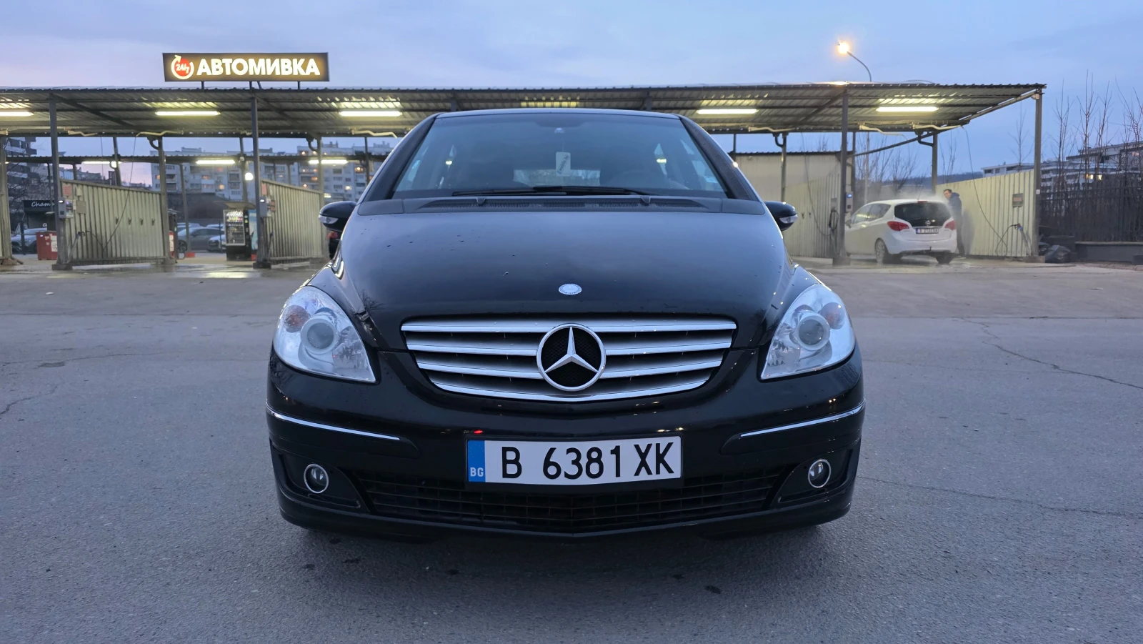 Mercedes-Benz B 150 БЕЗУПРЕЧНА , снимка 2 - Автомобили и джипове - 54599049