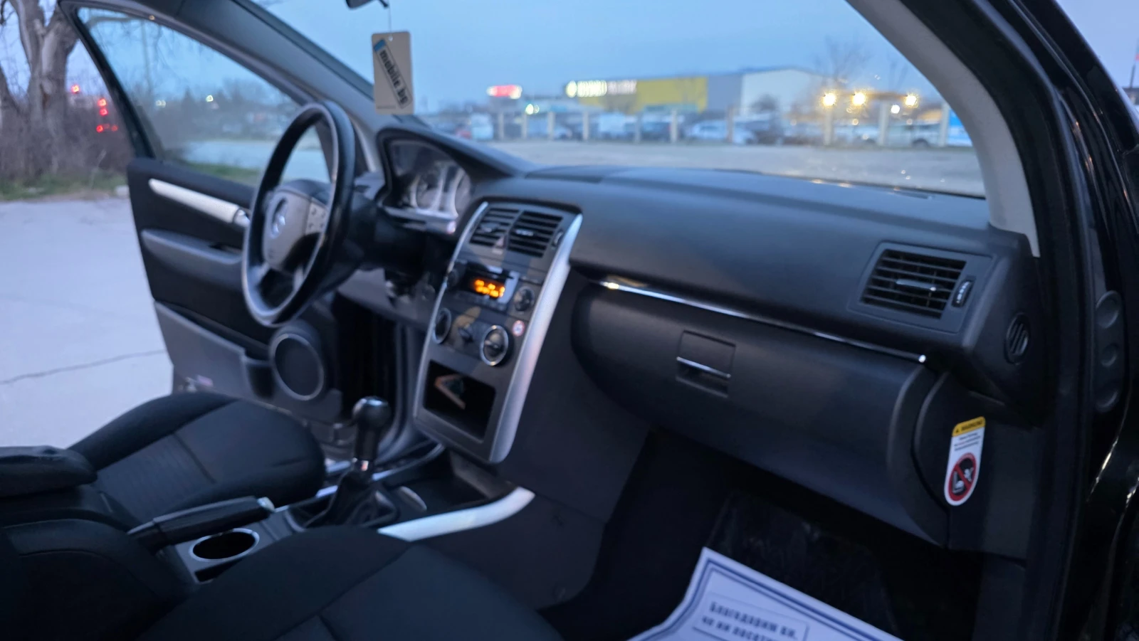Mercedes-Benz B 150 БЕЗУПРЕЧНА , снимка 10 - Автомобили и джипове - 54599049
