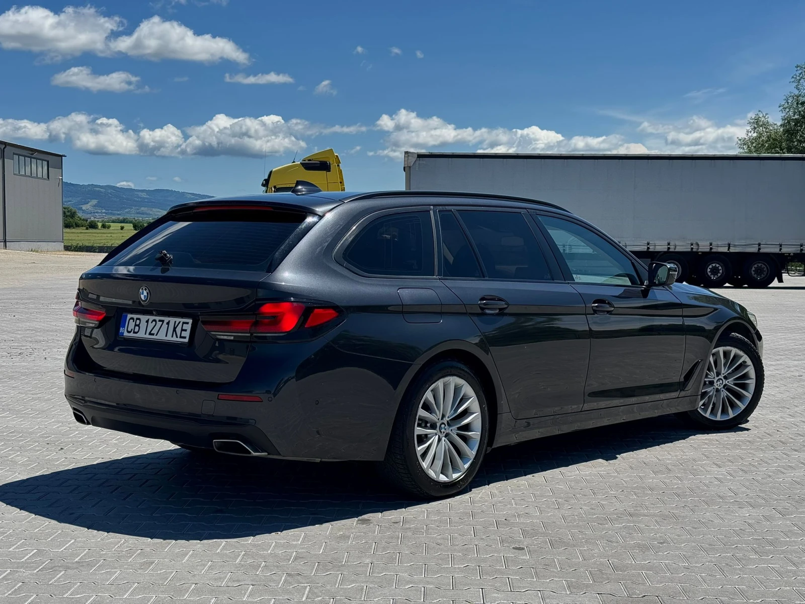 BMW 540, снимка 6 - Автомобили и джипове - 54932623
