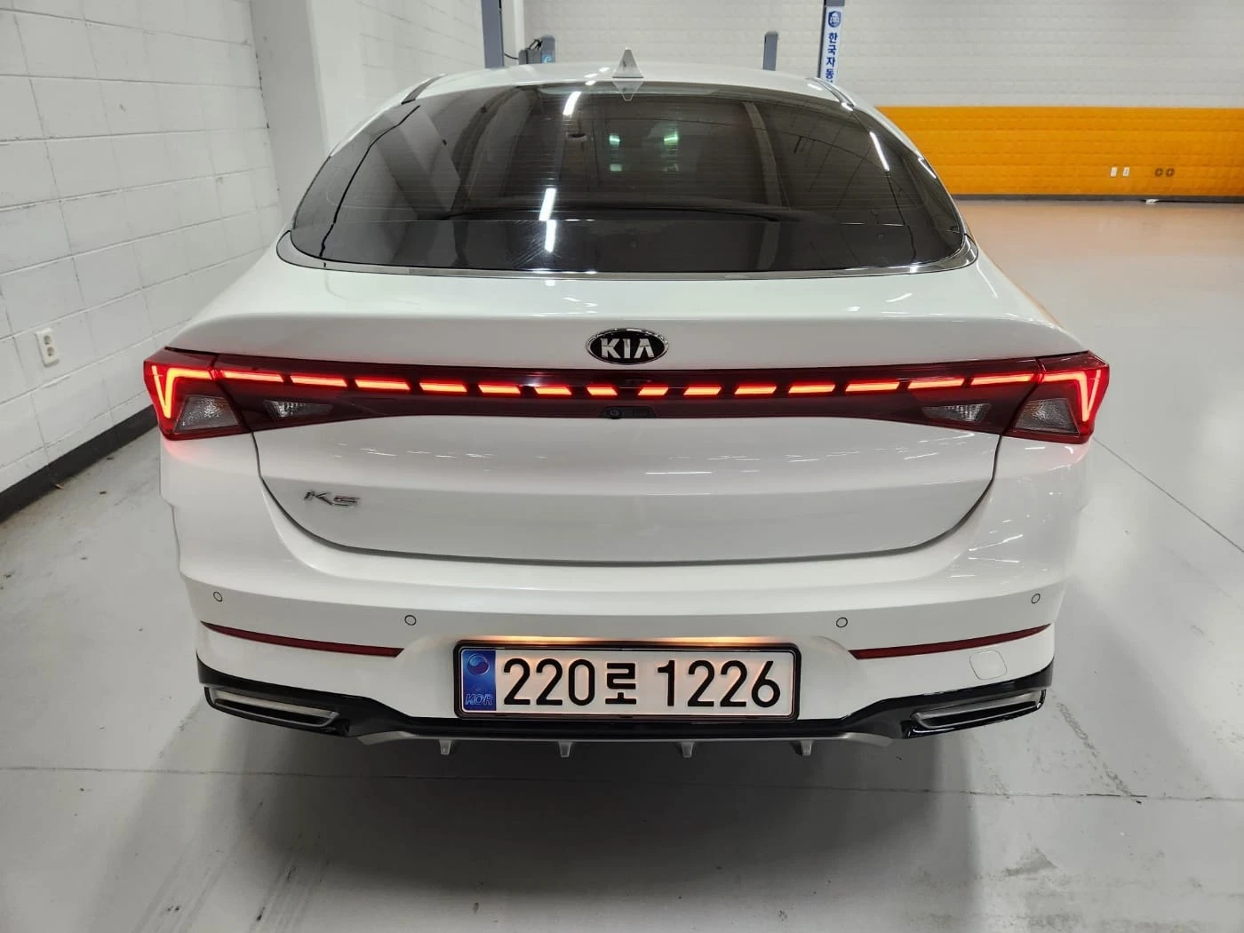 Kia K5 * 2.0 LPG* АВТОКРЕДИТ БЕЗ ПЪРВОНАЧАЛНА ВНОСКА* , снимка 5 - Автомобили и джипове - 55019133