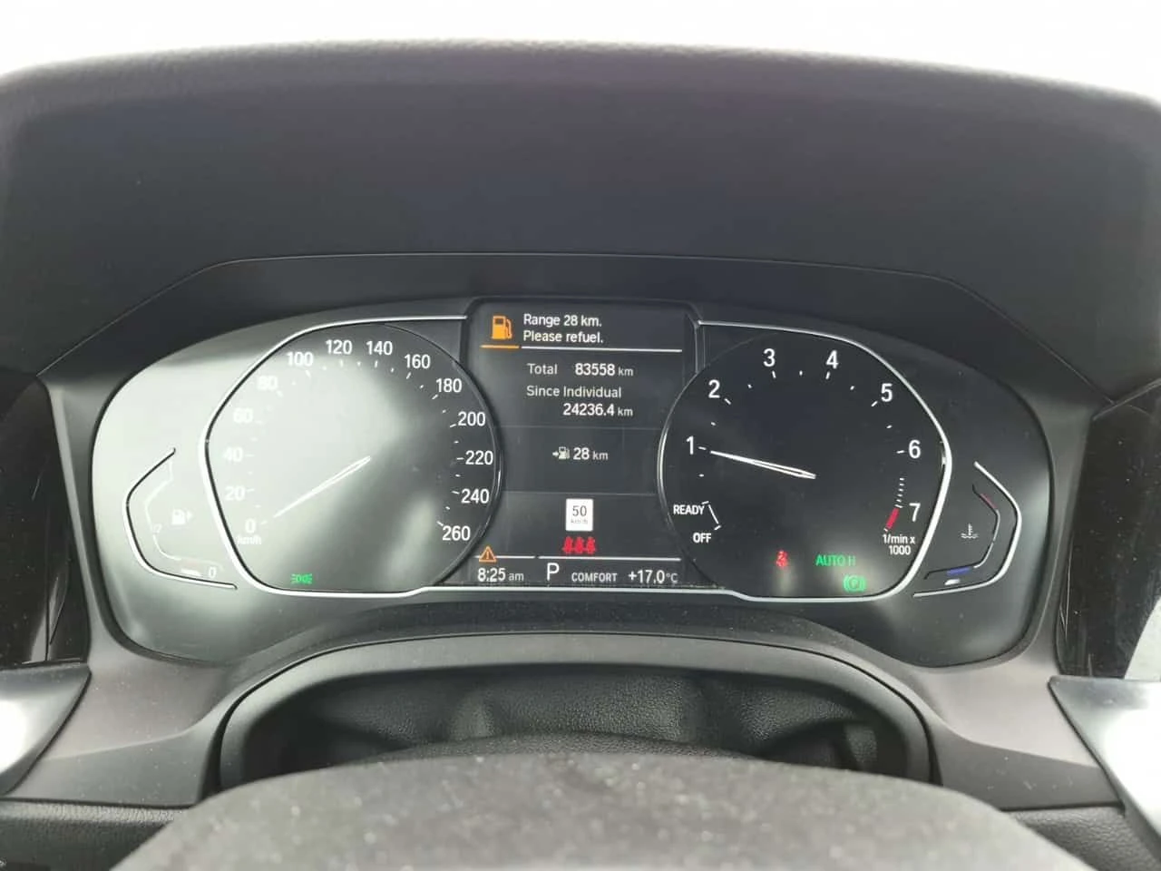 BMW 330 i xDrive/ПОДГРЕВИ/ШИБИДАХ, снимка 8 - Автомобили и джипове - 55197318