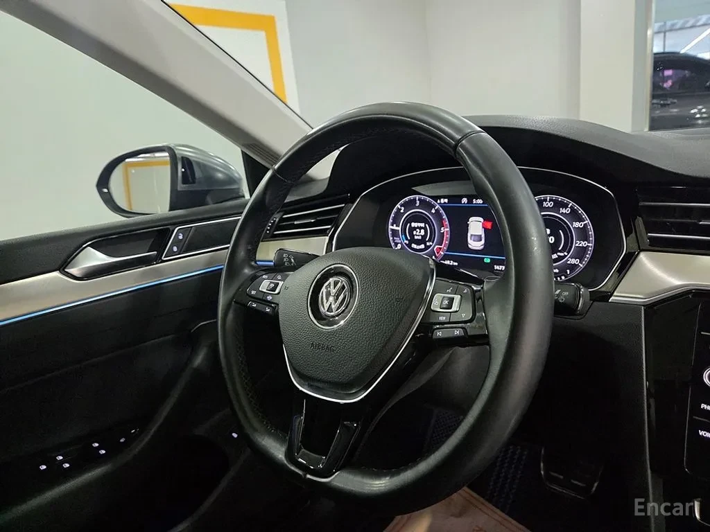 VW Arteon TDI | PREMIUM | DIGITAL COCKPIT | COOLED SEATS, снимка 14 - Автомобили и джипове - 55784889