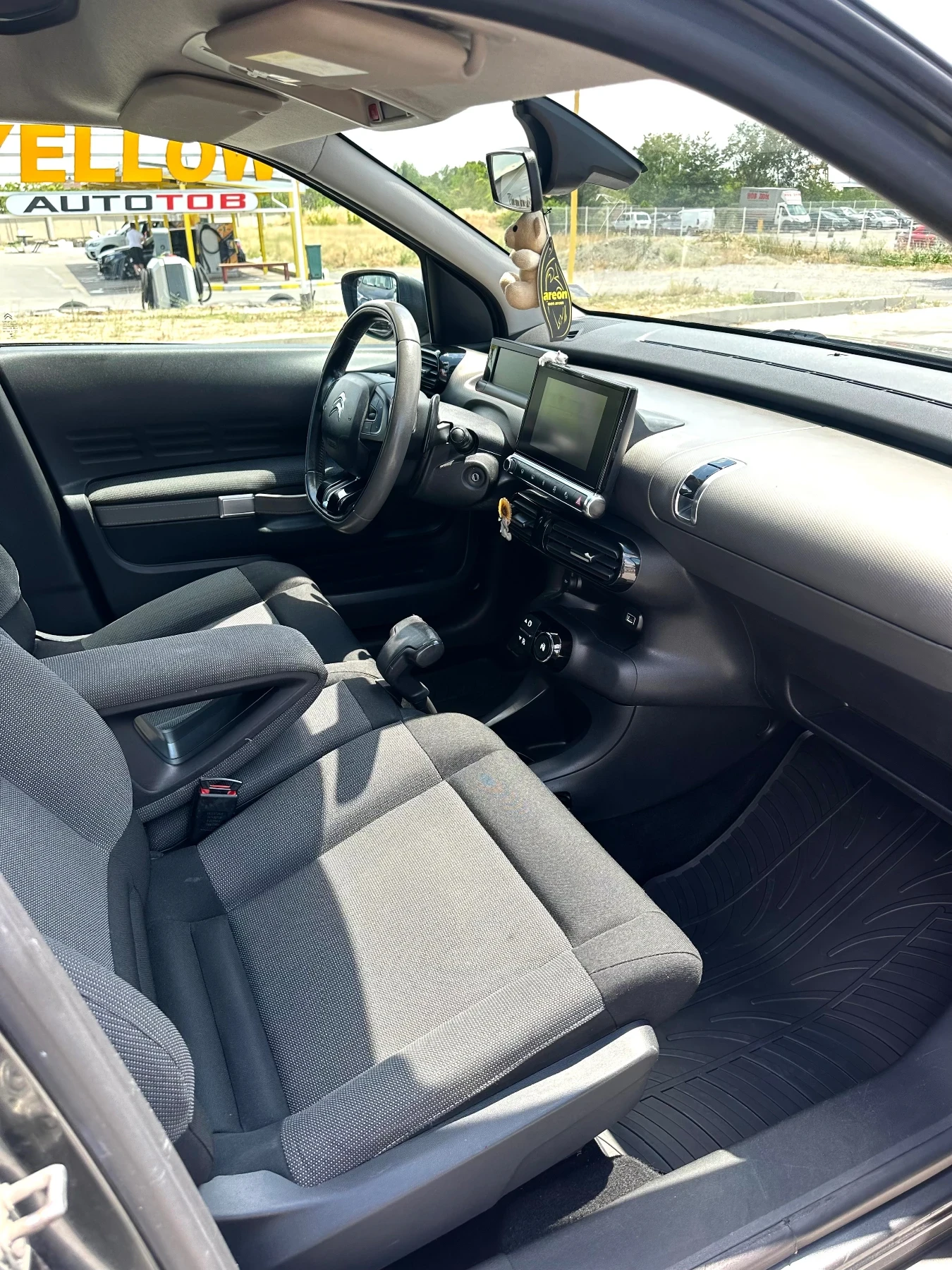Citroen C4 Cactus, снимка 12 - Автомобили и джипове - 55982529