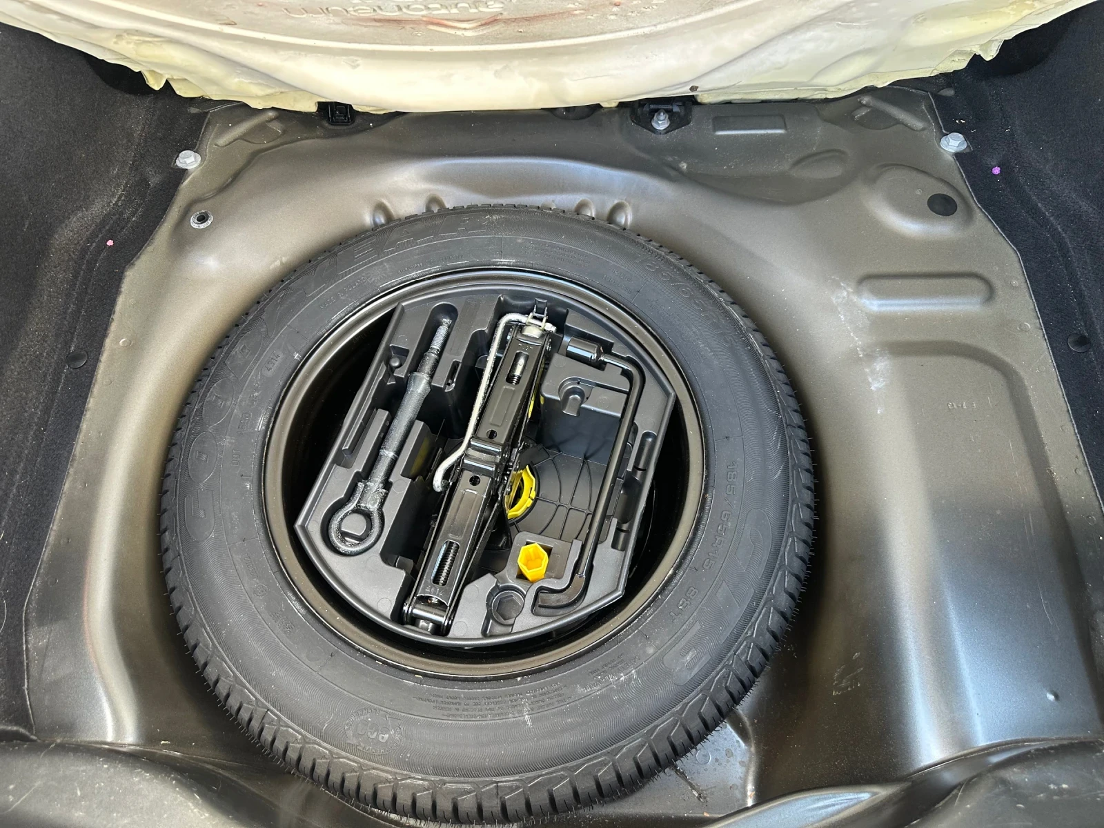 Citroen C4 Cactus, снимка 16 - Автомобили и джипове - 55982529