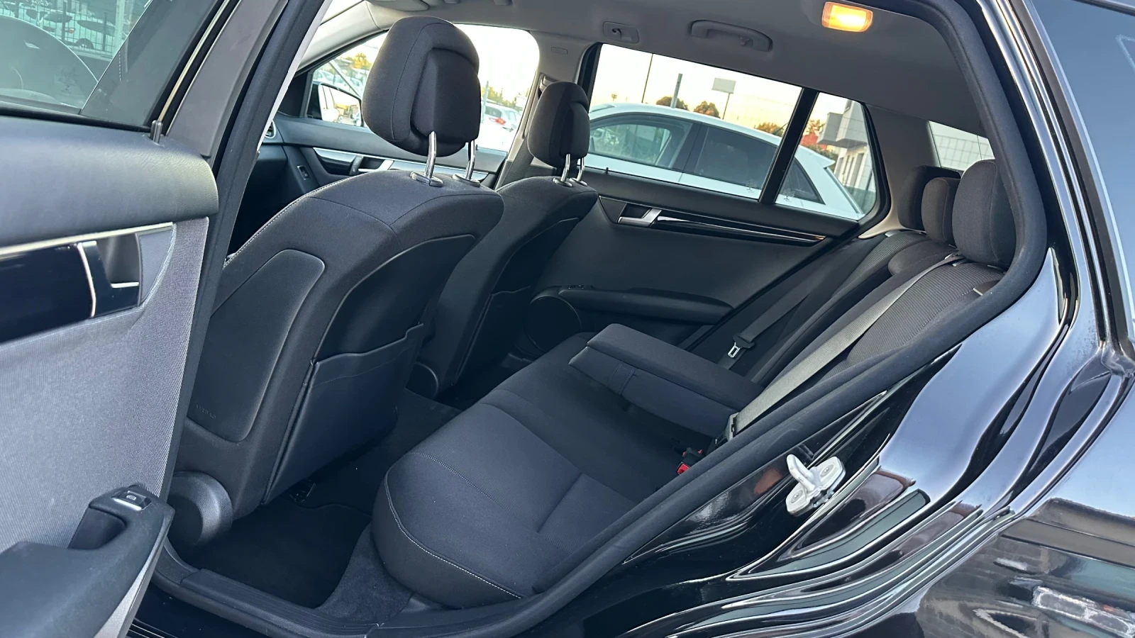 Mercedes-Benz C 220 2014�. 180cdi � ������� ���������! | Mobile.bg � ����������� 11