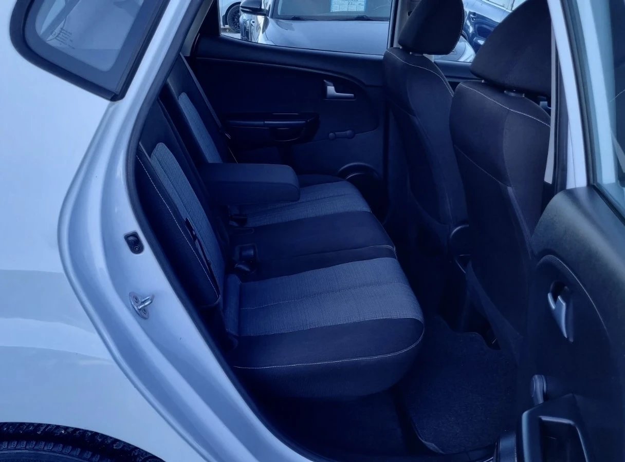 Kia Venga 1.4i ���* * ����� ��������!!! | Mobile.bg � ����������� 11
