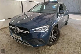  Mercedes-Benz GLA 25...
