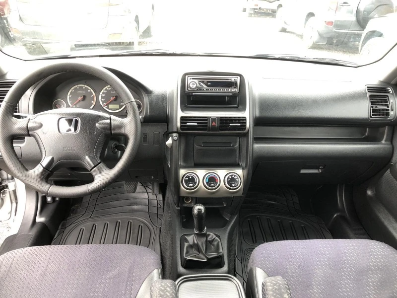 Honda Cr-v 4х4 климатик, снимка 13 - Автомобили и джипове - 48670453