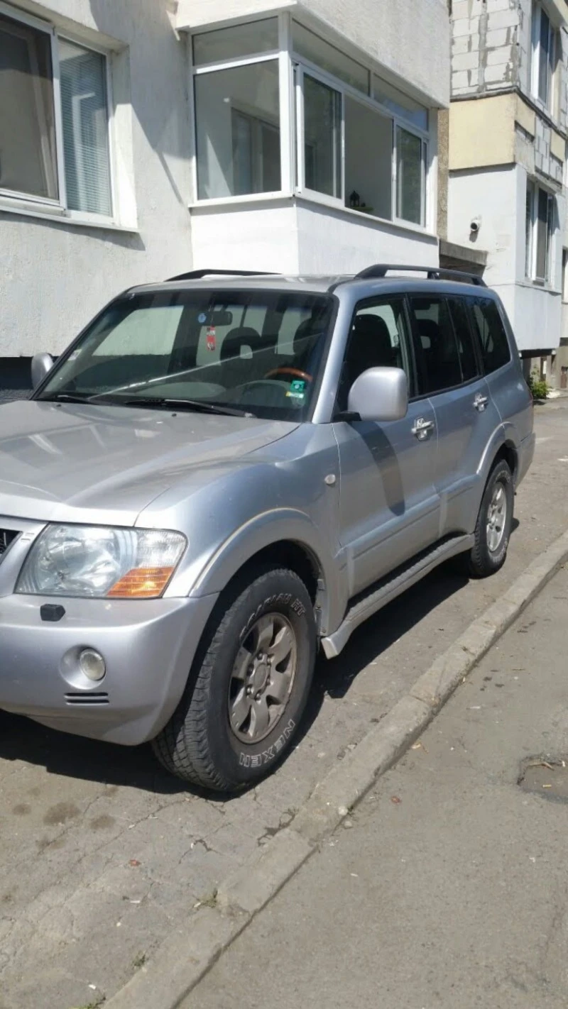 Mitsubishi Pajero 3.2 DID, снимка 3 - Автомобили и джипове - 47016991