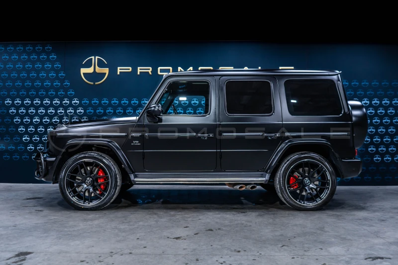 Mercedes-Benz G 63 AMG Manufaktur* Burmester* Distronic, снимка 3 - Автомобили и джипове - 47038106