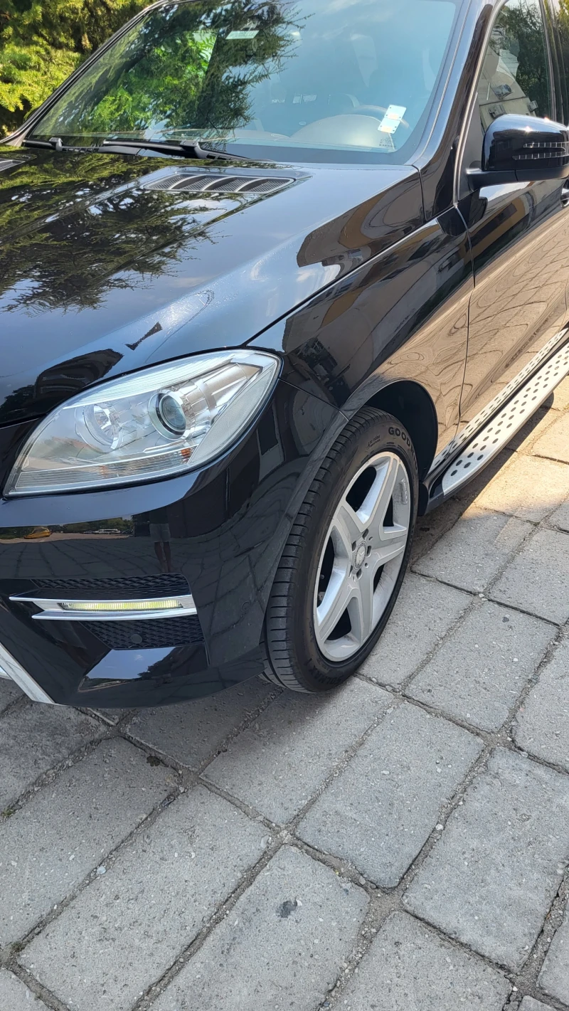 Mercedes-Benz ML 350 350AMG, снимка 16 - Автомобили и джипове - 48378964