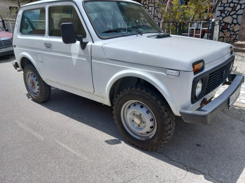 Lada Niva 21214, снимка 14 - Автомобили и джипове - 48726516