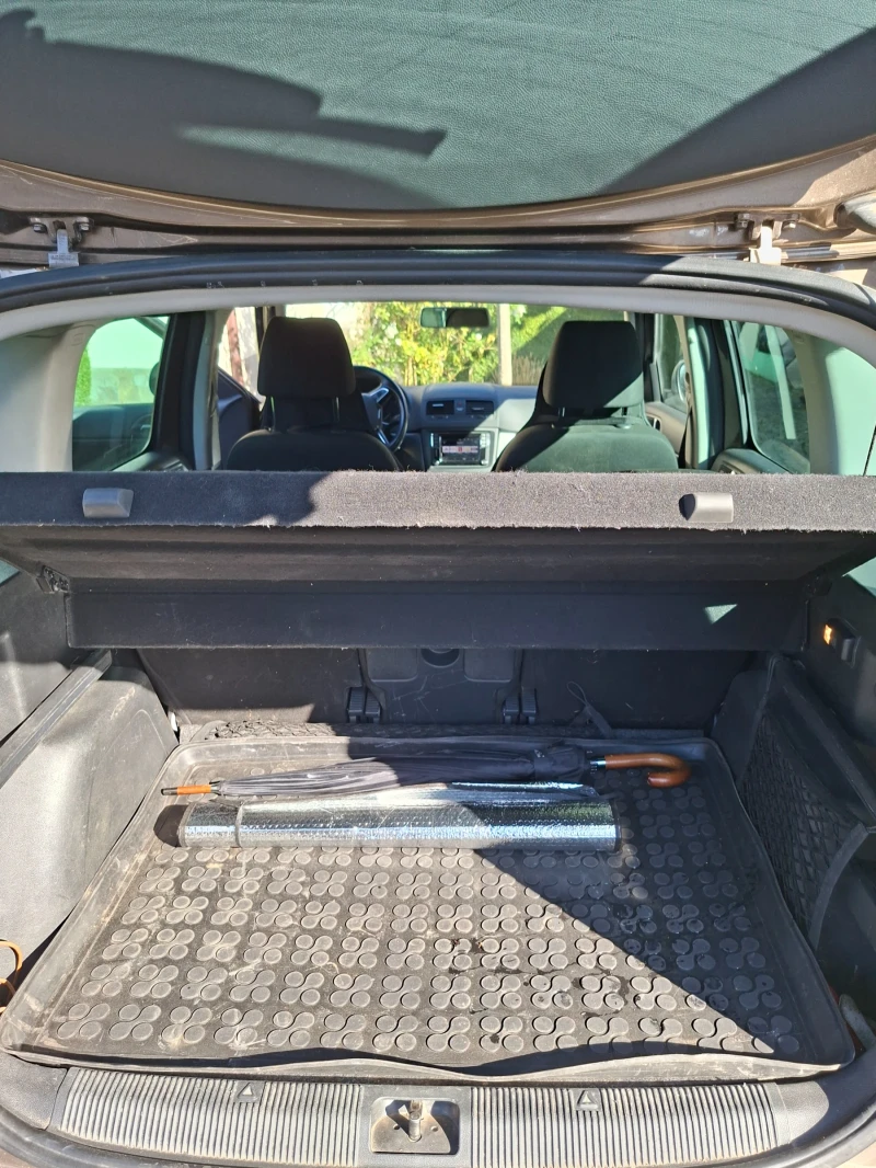 Skoda Yeti, снимка 8 - Автомобили и джипове - 52357696