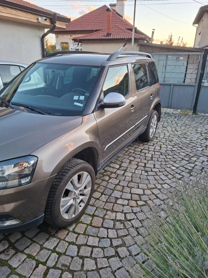 Skoda Yeti, снимка 3 - Автомобили и джипове - 52357696