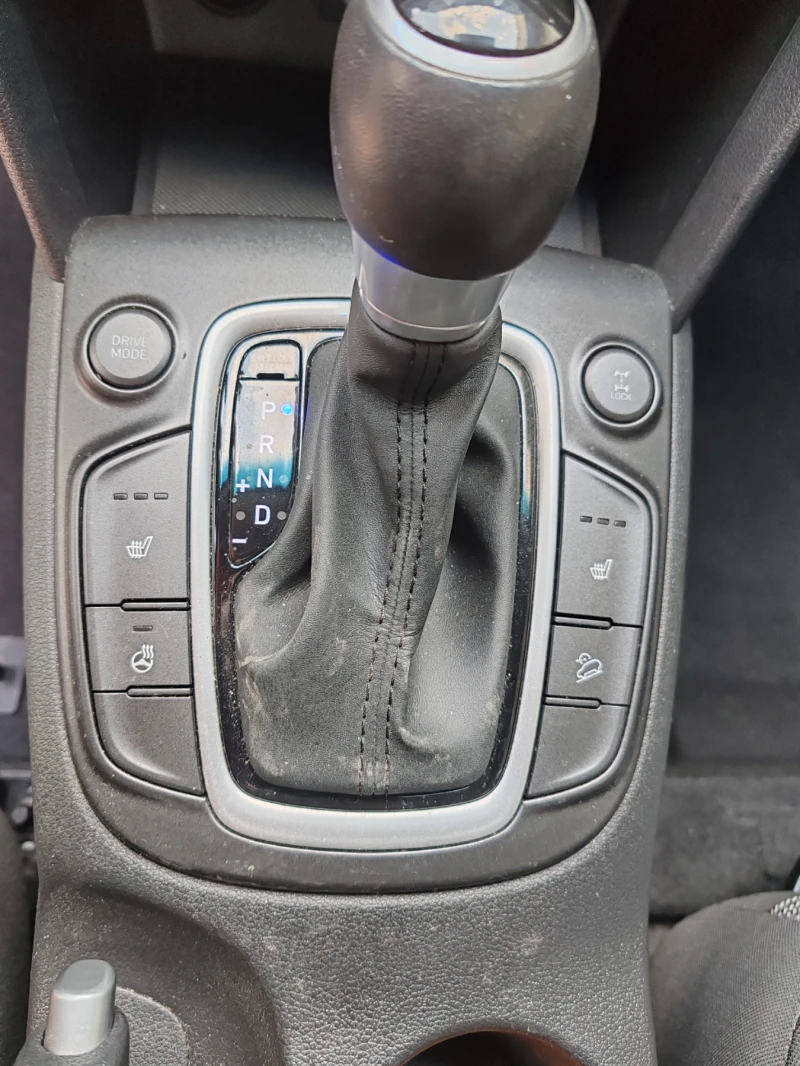 Hyundai Kona 1.6 TGDI LIMITED 4X4, снимка 7 - Автомобили и джипове - 52874241