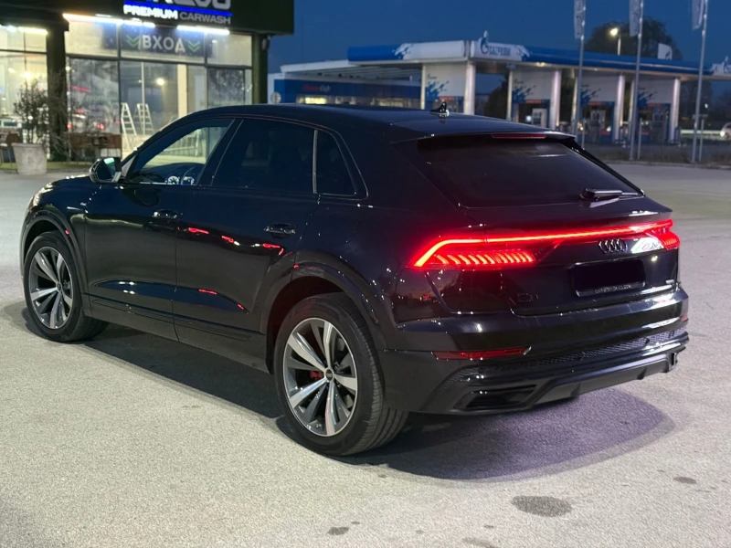 Audi Q8 60 TFSI e Quattro Plug-In Hybrid, снимка 3 - Автомобили и джипове - 53034000
