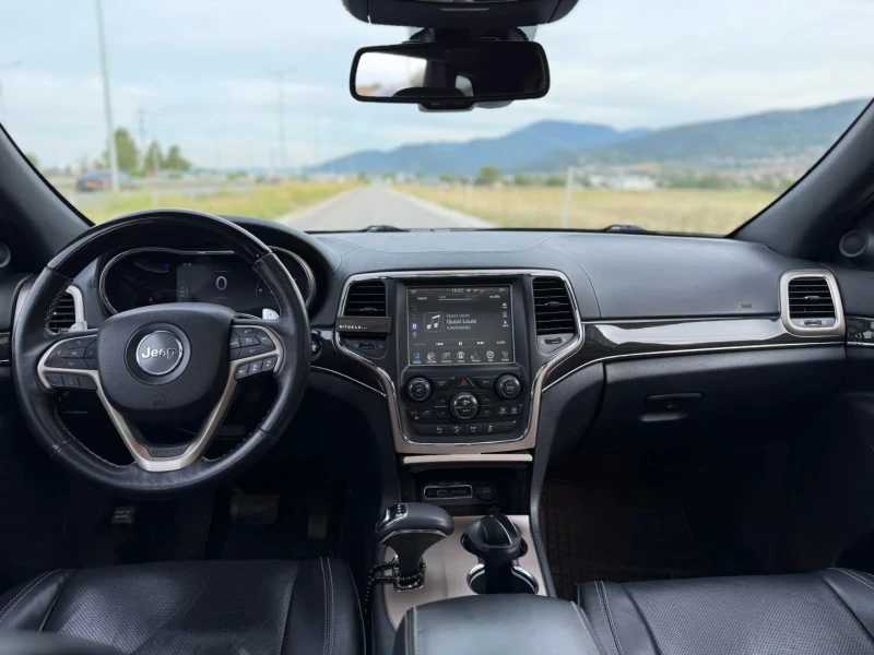 Jeep Grand cherokee OVERLAND, снимка 7 - Автомобили и джипове - 53423533