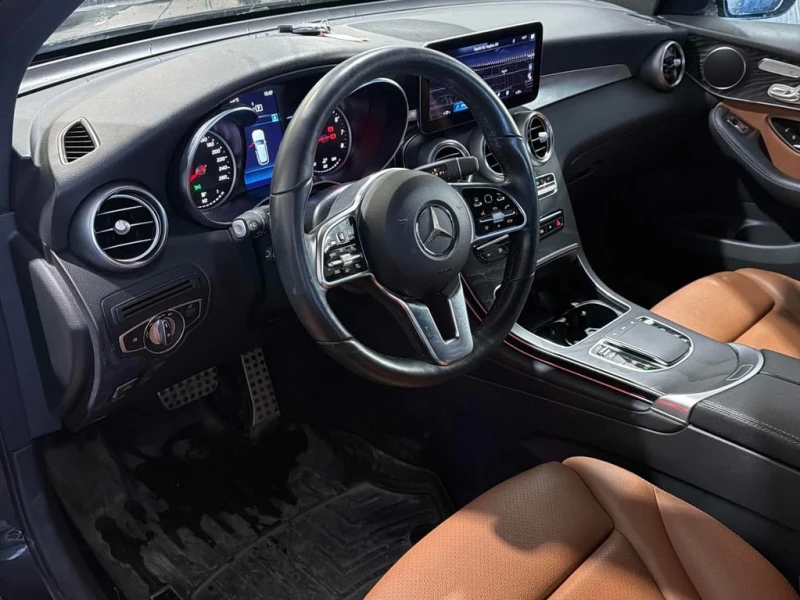 Mercedes-Benz GLC 300 CARFAX, снимка 5 - Автомобили и джипове - 53451853