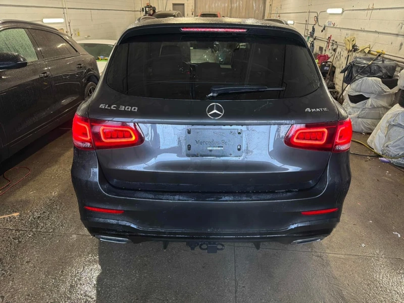 Mercedes-Benz GLC 300 CARFAX, снимка 4 - Автомобили и джипове - 53451853