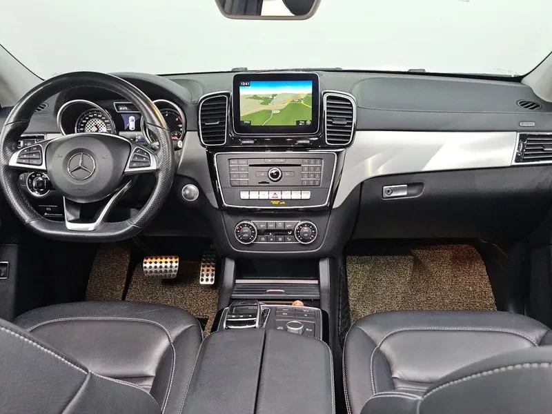 Mercedes-Benz GLE W166 Gle350 D 4Matic Coupe, снимка 7 - Автомобили и джипове - 55307818