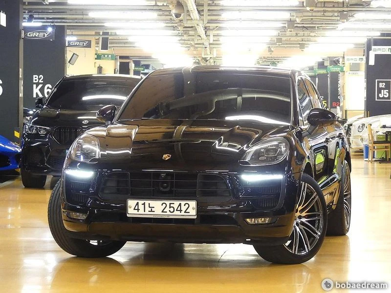 Porsche Macan 3.0 GTS| 360к.с., снимка 3 - Автомобили и джипове - 56126453