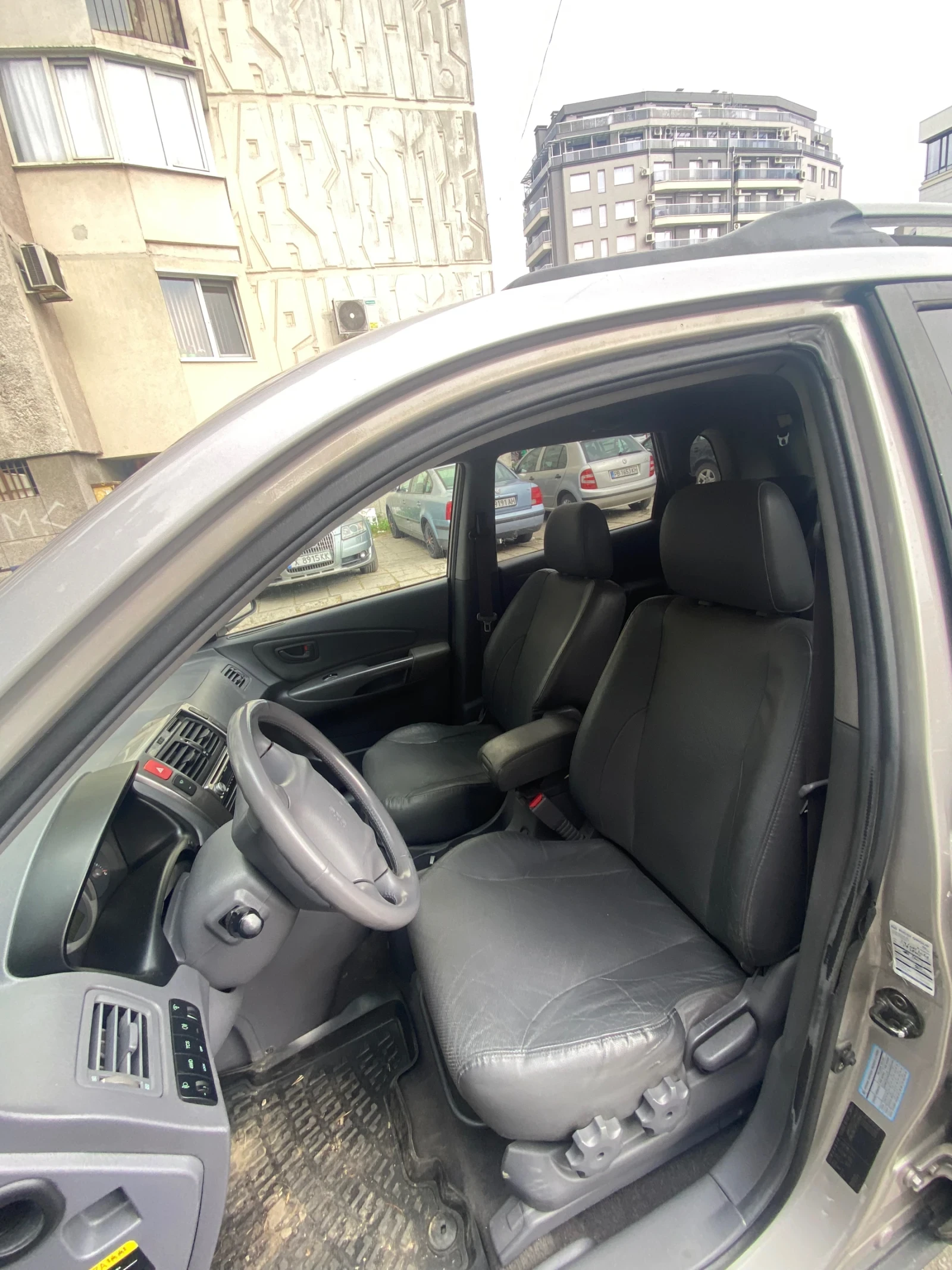 Hyundai Tucson 2.0 crdi - изображение 4