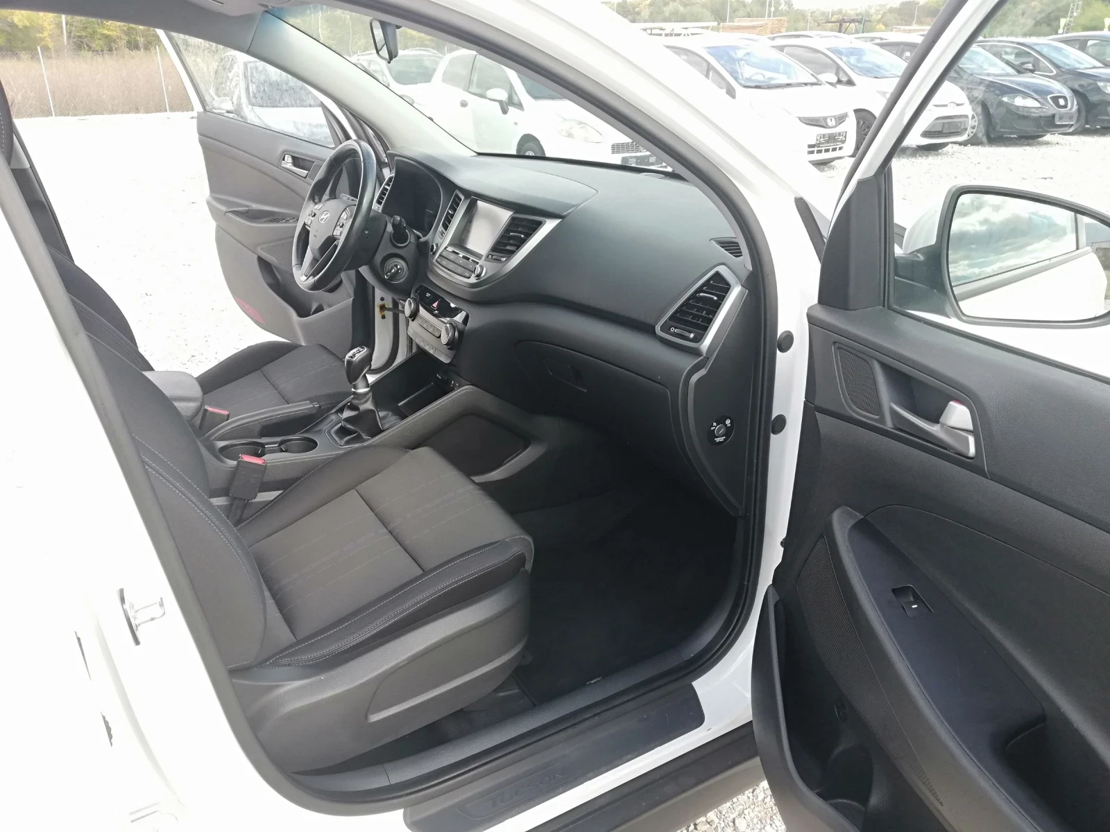 Hyundai Tucson 1.7CRDI KLIMA NAVI IT. | Mobile.bg — изображение 13