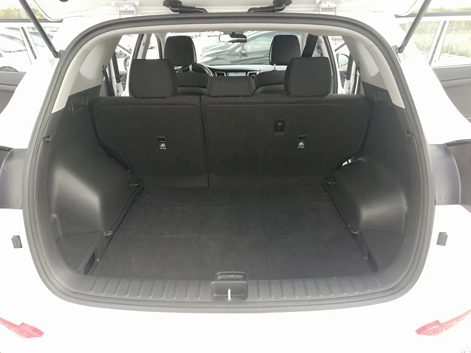 Hyundai Tucson 1.7CRDI KLIMA NAVI IT. | Mobile.bg — изображение 11